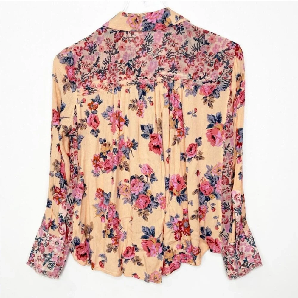 Free People Boho Floral Pink Peach Blouse Sz Large - Picture 6 of 8